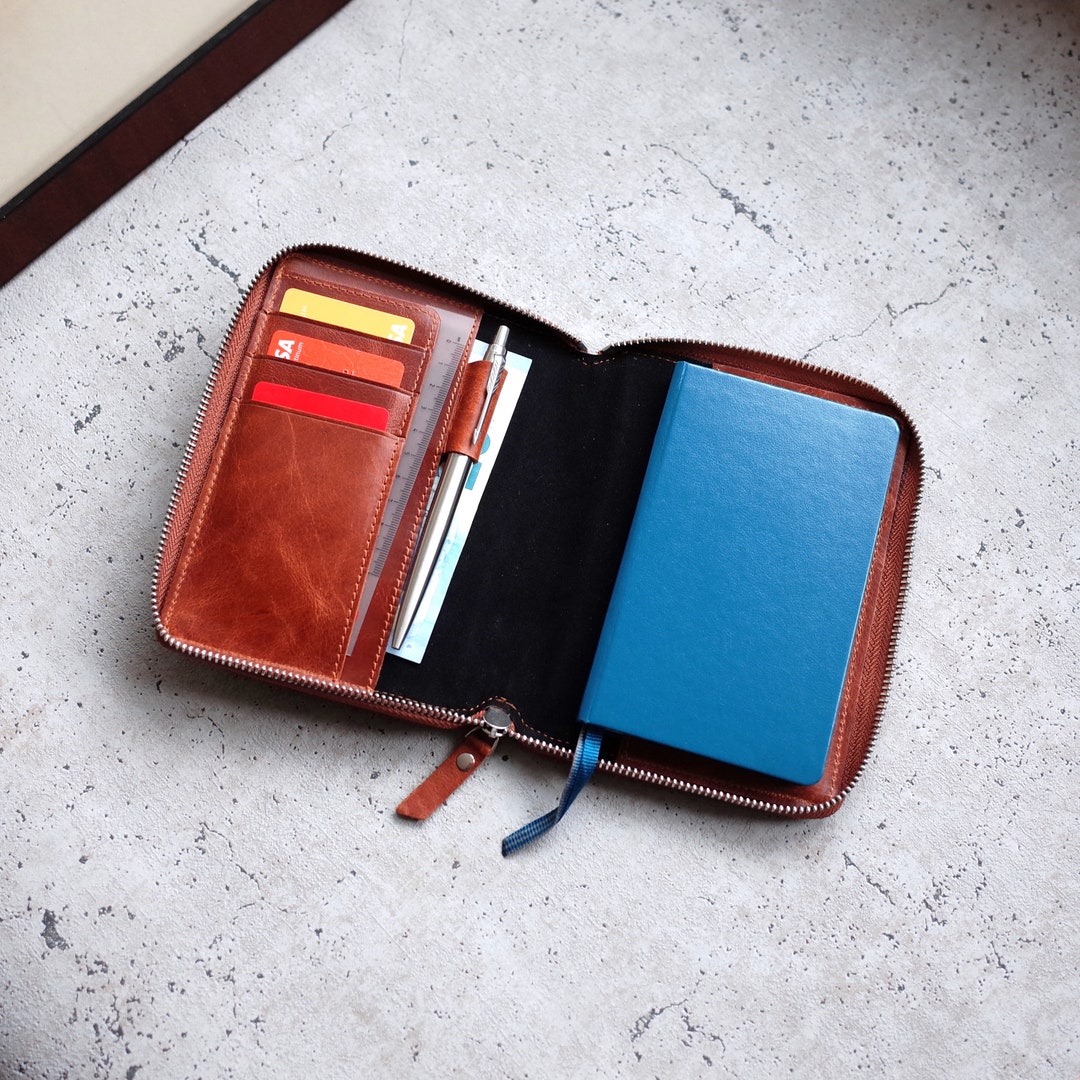 Leuchtturm1917 Pocket A6 Leather Cover With Zipper Compatible With A6