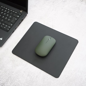 Premium Leder Mauspad | Hart, rutschfest, kratzfest | Büro & Gaming Mauspad | 5 Farben