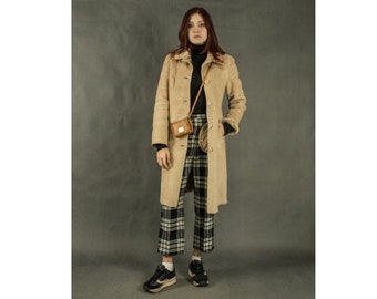Vintage 90er Beige Kunstschaffell Damenmantel • Kurzer Mantel mit Fellfutter • Vintage Kleidung