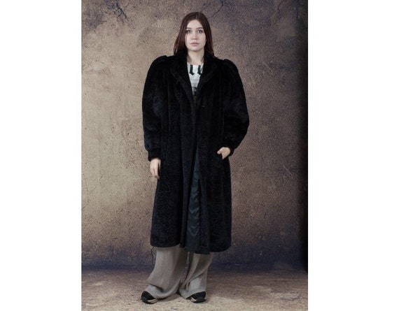 80s vintage black, long Fake fur coat • Artificial