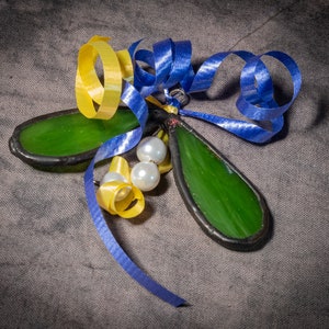 Stained Glass Mistletoe tree/anytime ornament! tree ornament, mistletoe Holiday decoration, mistletoe doorway decoration.