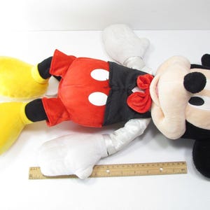 Peluche de Mickey Mouse de Disney con esmoquin y pajarita (2016) Juguete 20 Just Play imagen 4