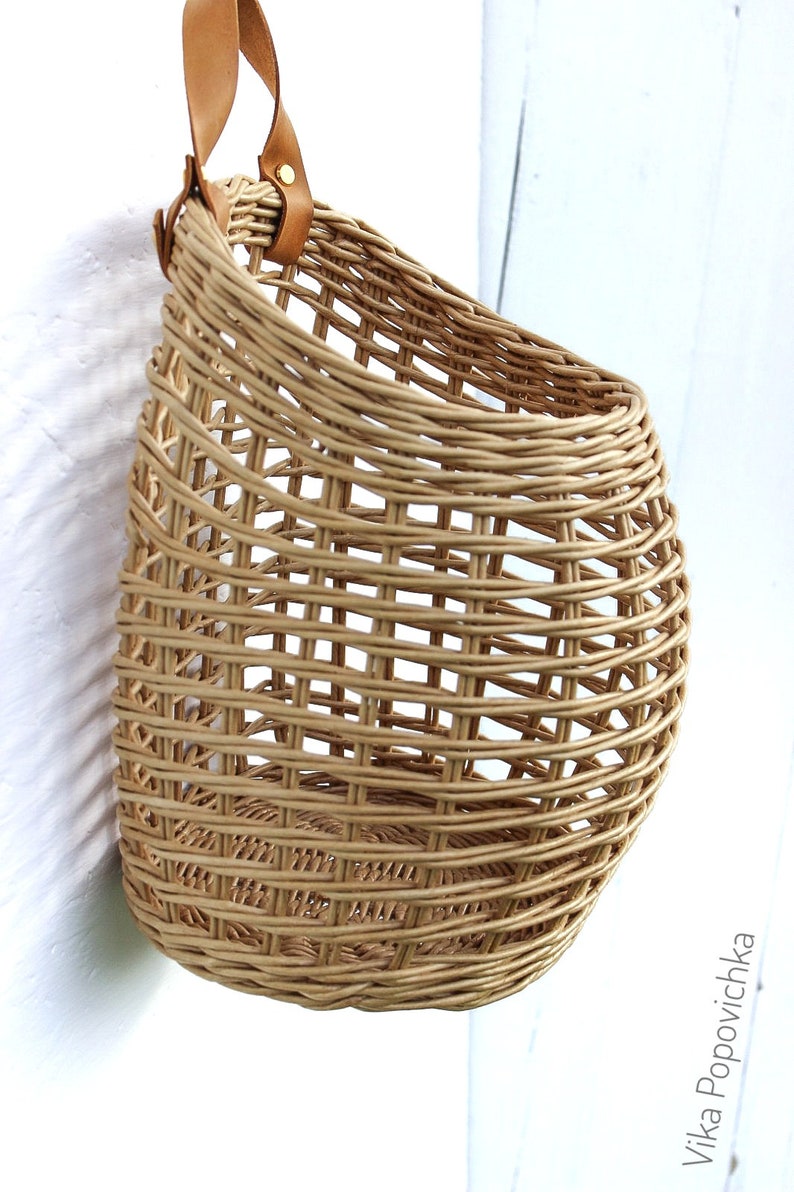 Wicker wall basket Front Hanging Flower basket Entrance