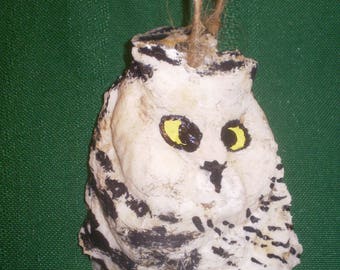 Hand Painted Oyster Shell Snow Owl