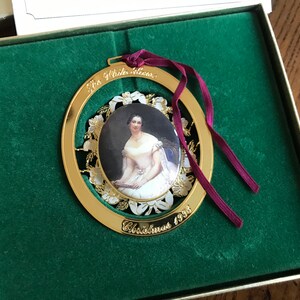 1993 The White House Christmas ornament, Historical Association
