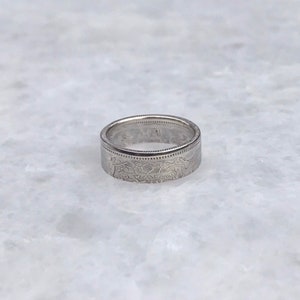 Anillo de plata de 50 sen de la era Taisho japonesa imagen 5