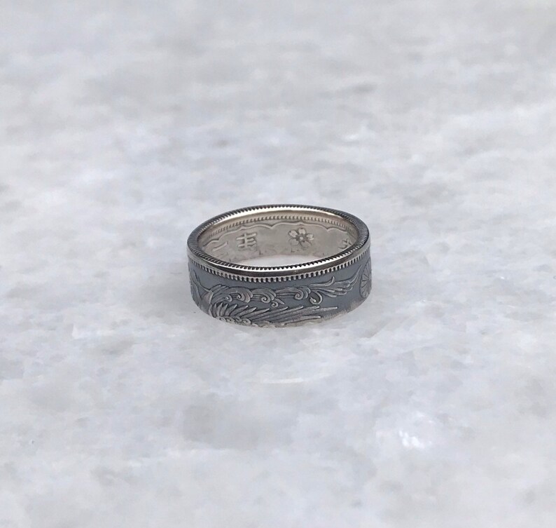 Anillo de plata de 50 sen de la era Taisho japonesa imagen 8