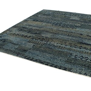 8x10 Rust and Navy Traditional Rug - Etsy