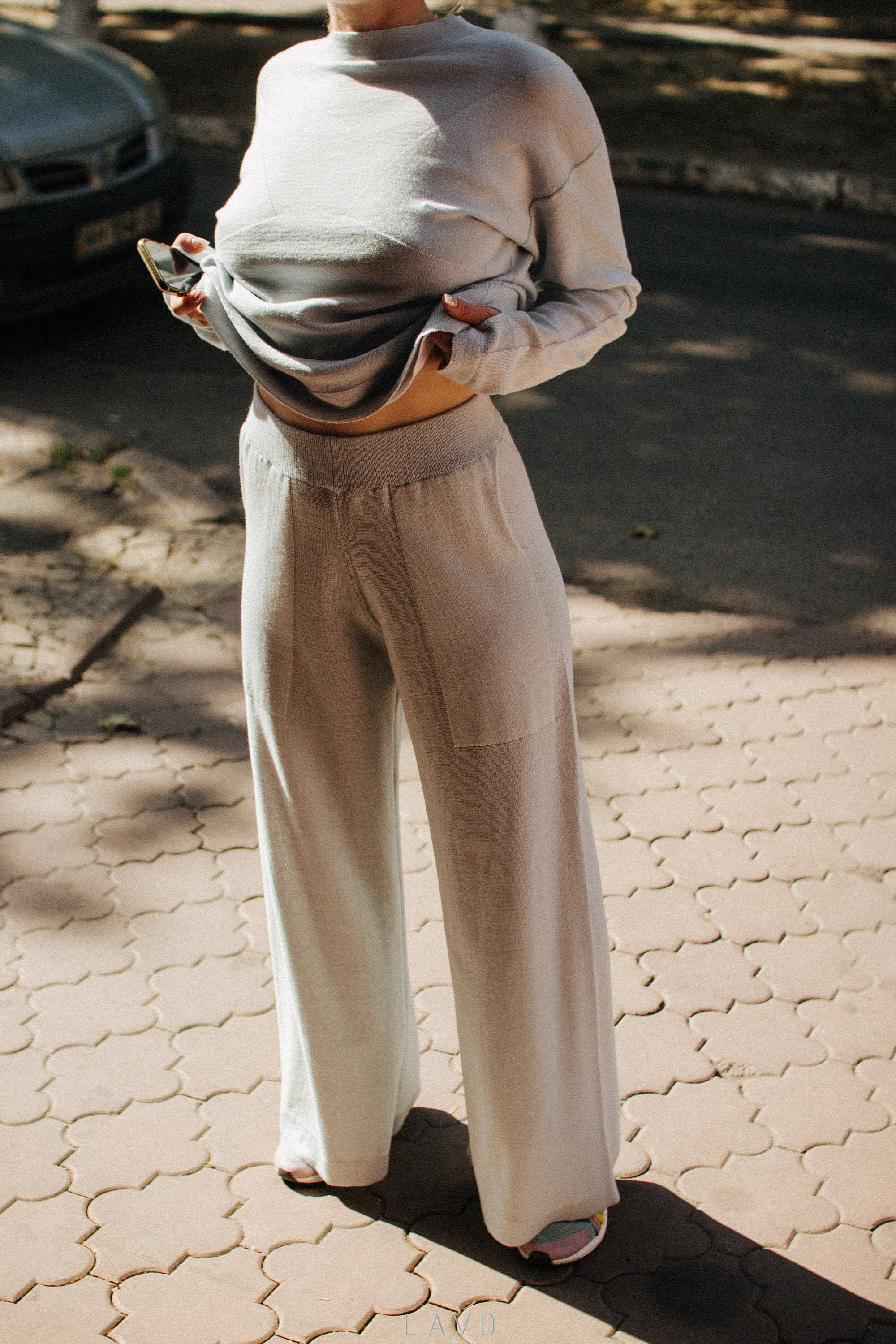 Pantalón en lana merino y algodón. Pantalón de mujer. Pantalón de punto