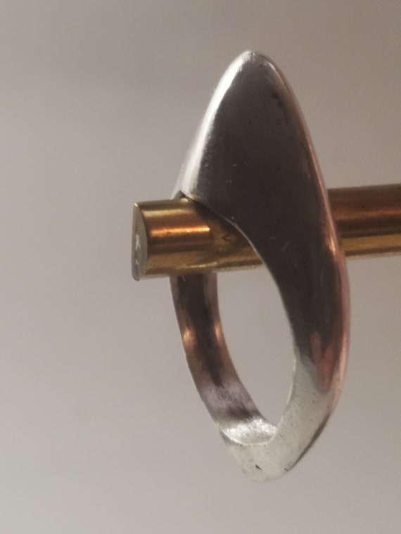 Ring Solid silver design high egg ring has four s… - image 4