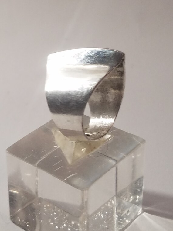 Ring Solid silver design small ridge high narrow - image 7