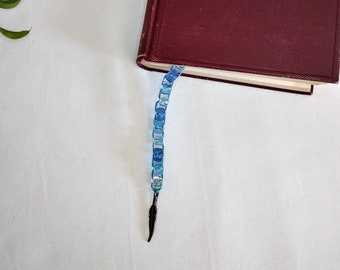 Handmade beaded bookmark, booklover gift, feather bookmark. handmade book thong. bibliophile gift. librarian gift. bookworm gift. book lover