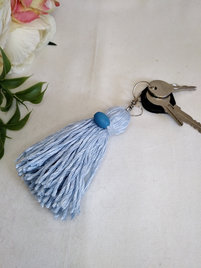 tassel keychain long tassel backpack charm tassel planner charm tassel zipper pull charm Handmade blue tassel bag charm llavero de mota