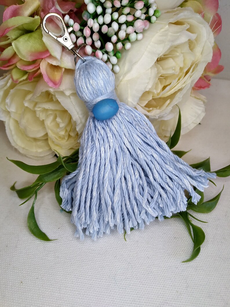 tassel keychain long tassel backpack charm tassel planner charm tassel zipper pull charm Handmade blue tassel bag charm llavero de mota