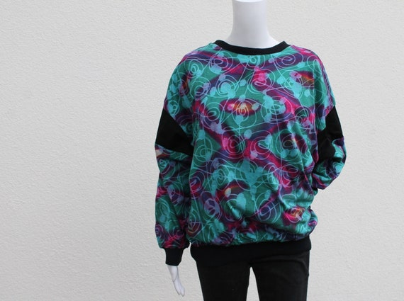 Vintage reversible batik pullover / 90s chic batik