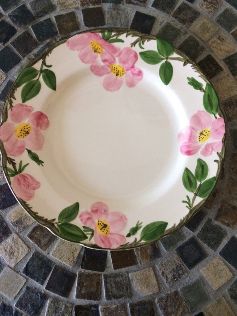 Franciscan Desert Rose dinner plate*has crazing*