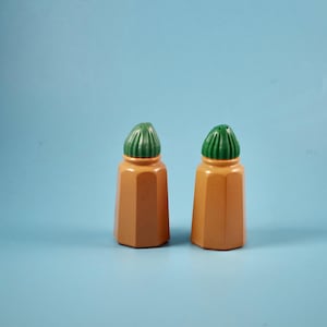 Hazel Atlas Shakers