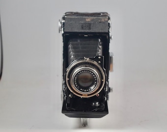 ZEISS IKON KLIO 6x9 Folding Film Camera With Anastigmat Novar F