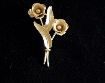 CORO  Long Stem Flowers Brooch