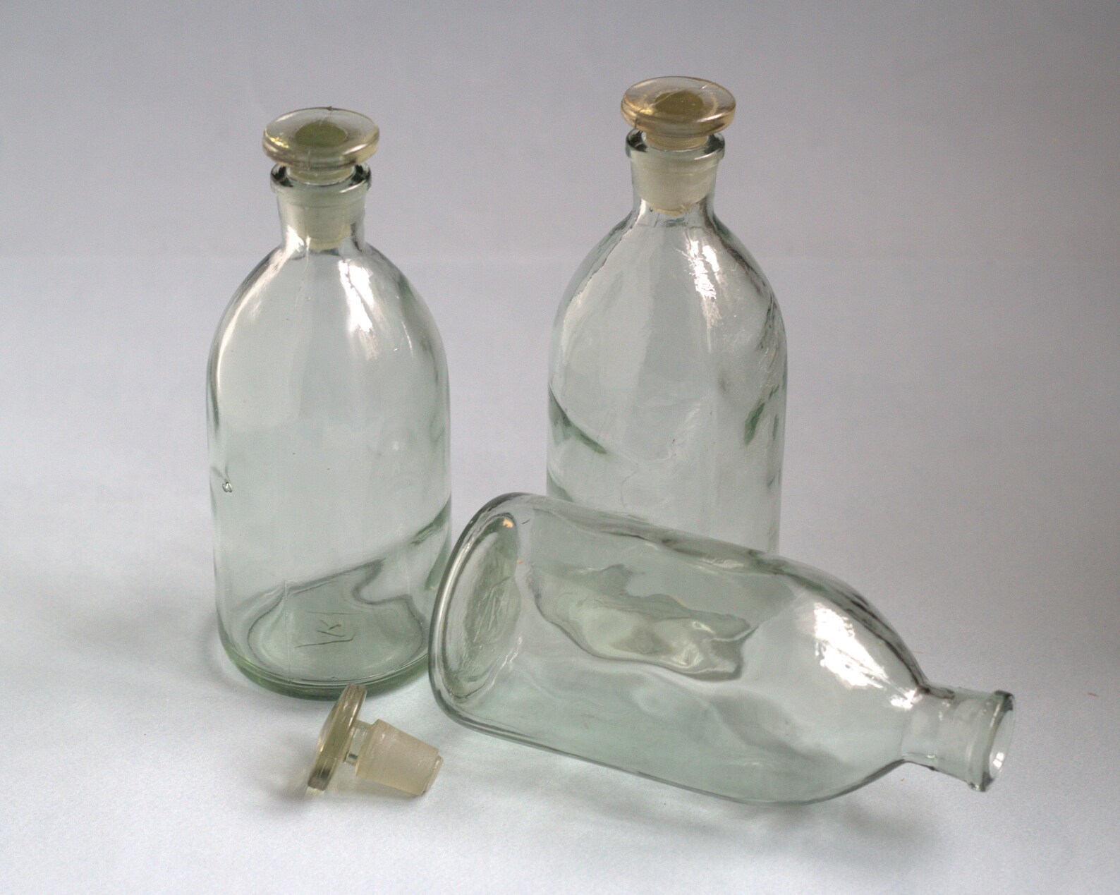 Glass Bottle Vintage Clear Glass Pharmacy Medicine Bottle Etsy