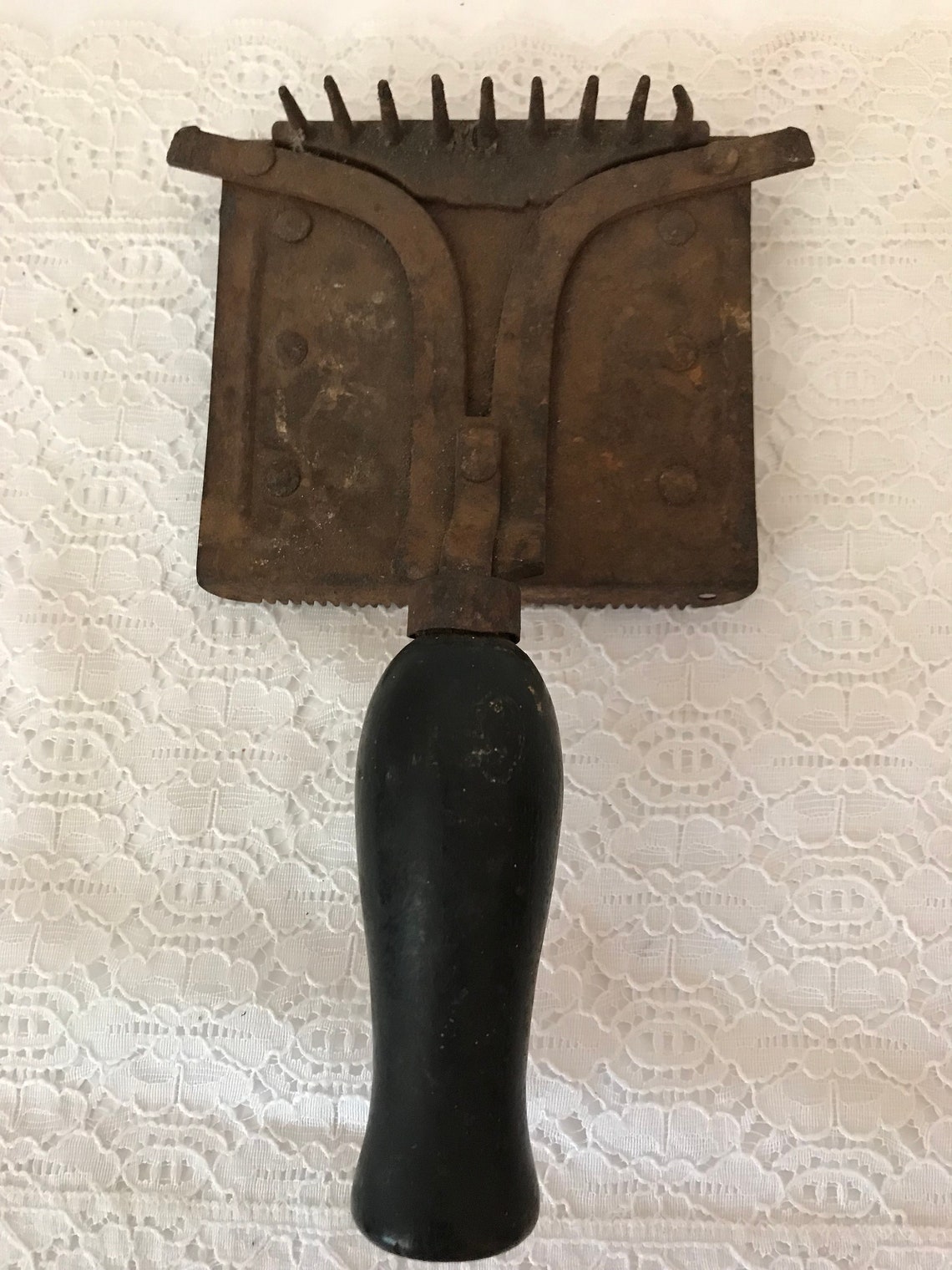 Primative Vintage Horse Curry Comb Brush Tack for Mane Tail Etsy