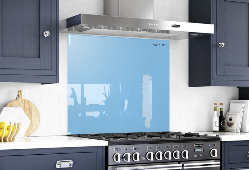 tempered glass behind stove