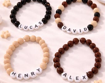 Pulseira de madeira personalizada para homem – 4 opções de design – Pulseira com nome para menino – Presente personalizado para o pai – Pulseira minimalista com contas – Pulseira para meninos