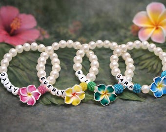Personalized Tropical Flower Name Bracelet – Luau Party Favor – Hawaiian Flower Charm Bracelet – Summer Kids Jewelry – DIY Bracelet Kit