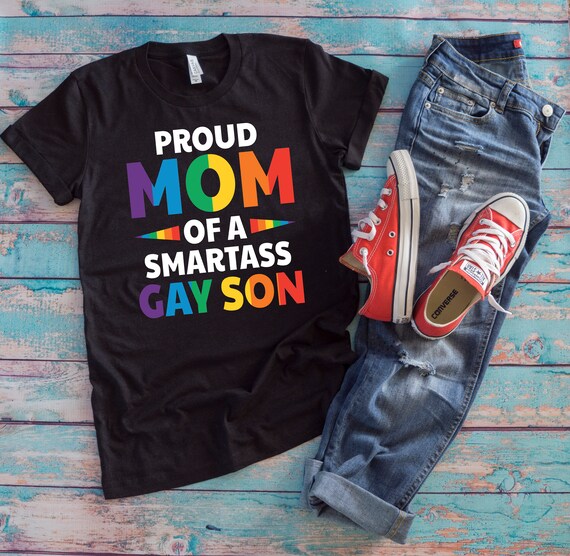 Proud Mom T-Shirt - Mother's Day Gift From A Son To Mom Mama Proud Mom T-Shirt - Mother's Day Gift From A Son To Mom Mama