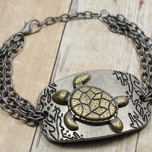 Oxidized Silver Sea Turtle Bracelet: Tropical Beach Jewelry
