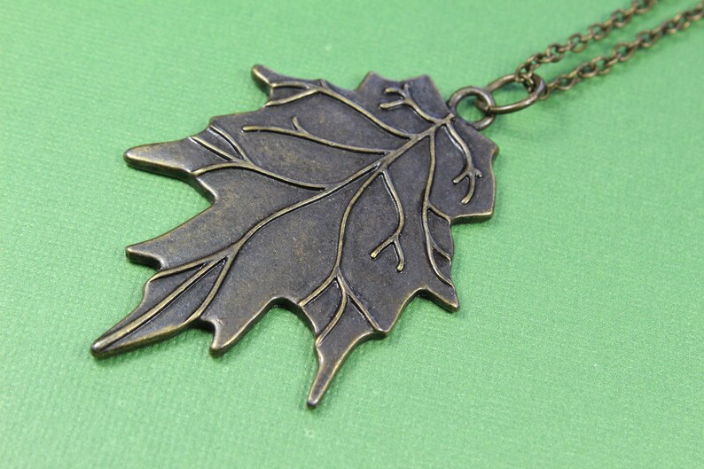 Bronze Leaf Necklace Large Leaf Pendant Fall Jewelry Oak Etsy