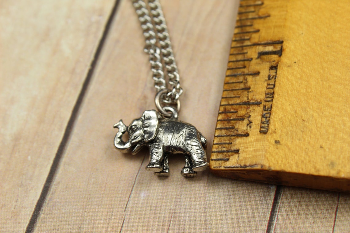 Elephant Necklace Elephant Lover Gift Zoology Gifts Etsy