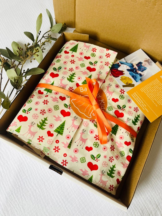 Unisex Baby Shower Gift Wrap