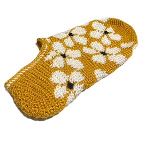 crochet socks pattern, crochet slippers pattern, PDF pattern, sock for her, toe up crochet sock pattern, tapestry crochet , flower sock image 5