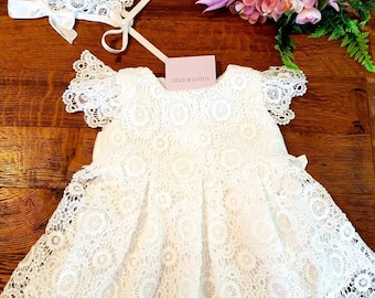 White Lace vintage style Boho baby girl christening dress with matching bonnet.  baptism dress, church dress, photoshoot, party dress