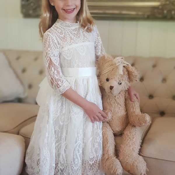 Vestido blanco de encaje estilo vintage, vestido de niña de las flores para comunión, con mangas
