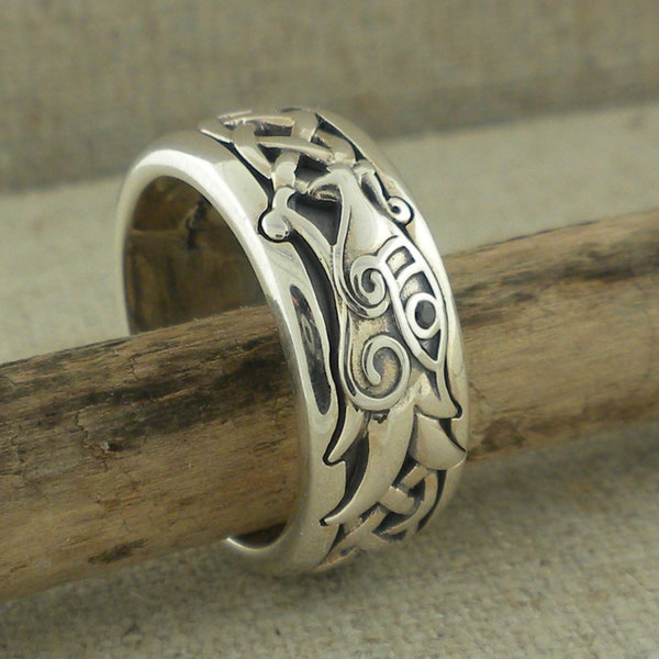 Bague en argent sterling dragon et noeud celtique avec fond oxydé par Keith Jack, bague dragon celtique viking, forge nordique, cz noire dans une boîte cadeau