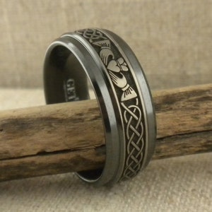 Claddagh and Celtic Knot Wedding Ring in Black Zirconium Made in the UK by GETi Claddagh Wedding Band Sizes 5 to 15 Comfort Fit 7 mm to 9 mm