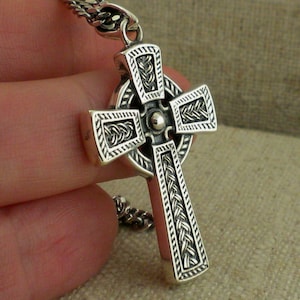 Heavy Sterling Silver Irish Celtic Cross Necklace - 20" Chain Solvar ...