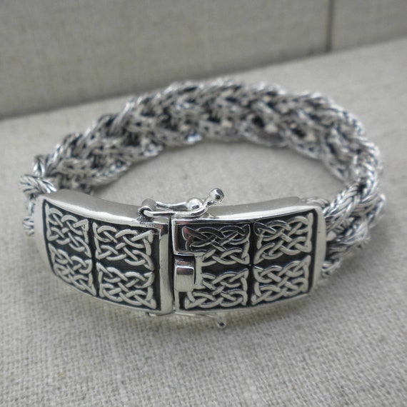 Dragon weave best sale bracelet