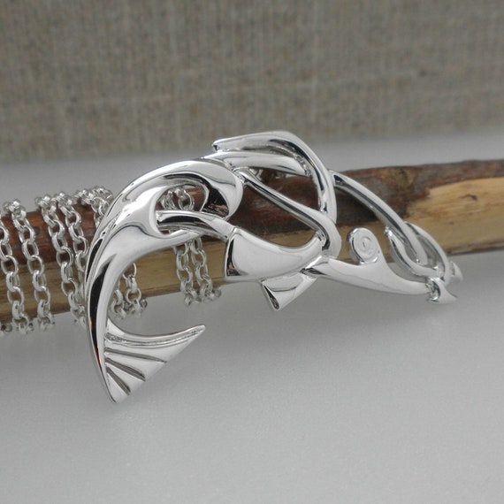 Fado irish jewelry shop