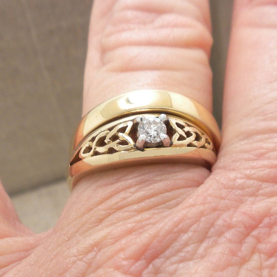Size 7.5 14K Yellow Gold Irish Celtic Knot Engagement Ring .15