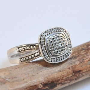 Sterling Silver Genuine Diamond Ring Size 7 925 JTW Cluster Halo