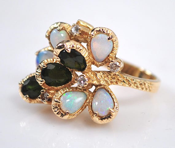 14K Gold Opal Statement Ring - image 3