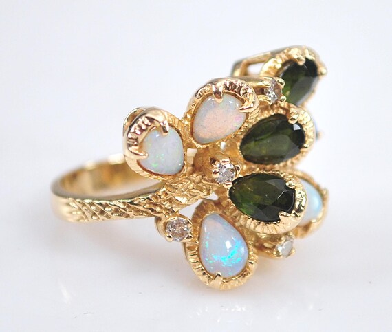 14K Gold Opal Statement Ring - image 5