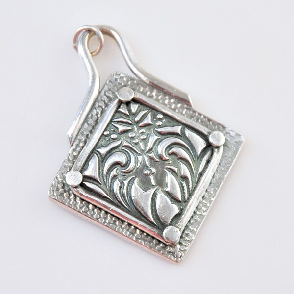 999 Silver Pendant Etsy