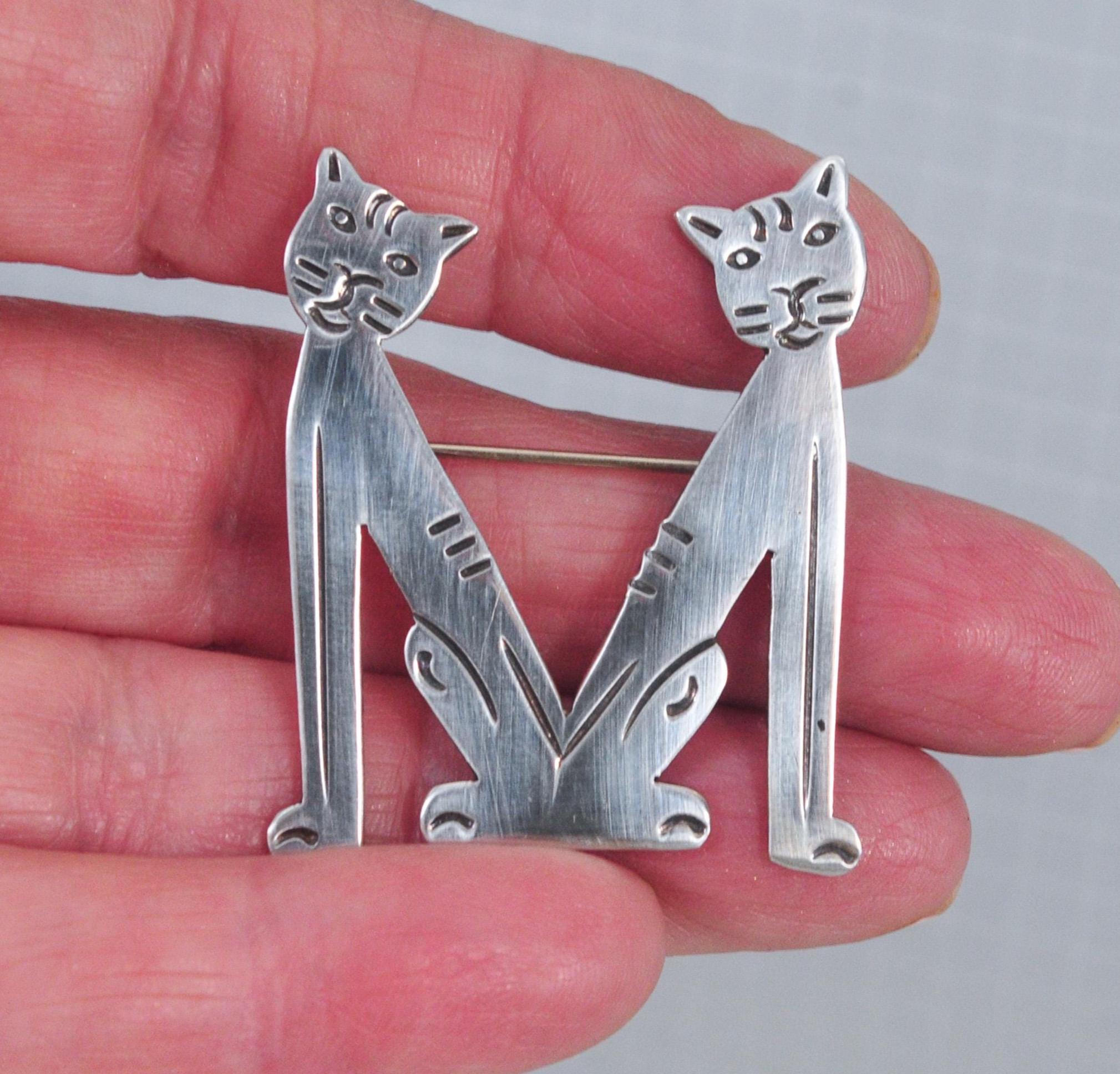 タスコ スターリングシルバー イニシャルM キャットブローチ - Etsy 日本