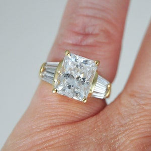 Designer 14K Yellow Gold Emerald Cut CZ Ring Size 5 1/4