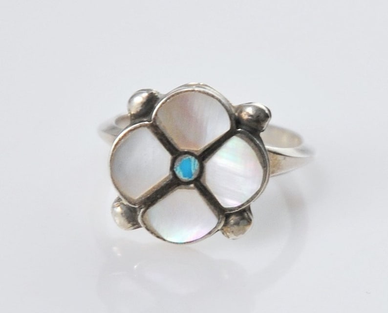Signed Zuni Sterling Silver Ring Size 7