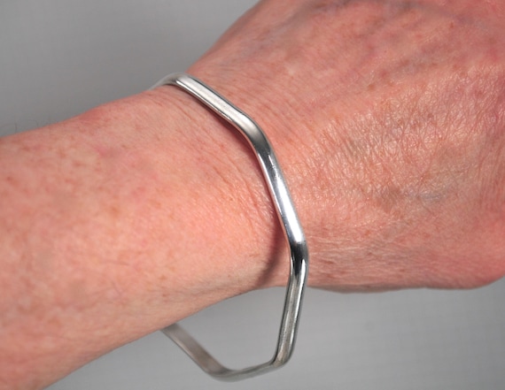 Vintage Octagonal Solid Sterling Silver Bangle Br… - image 6